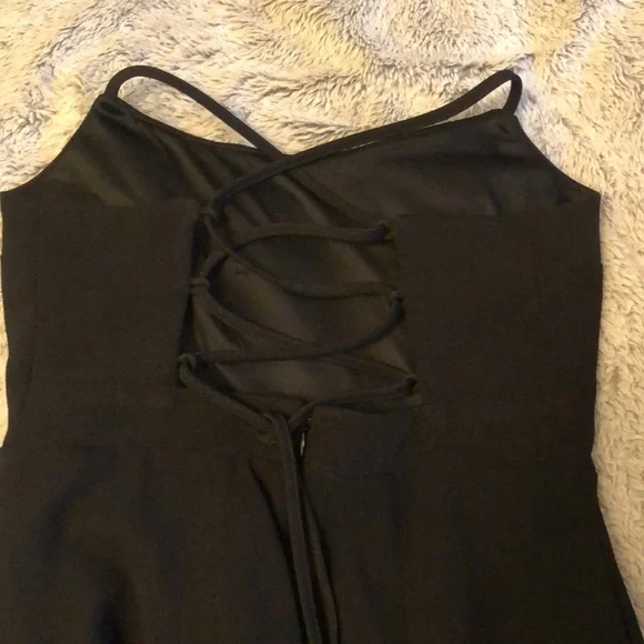 Black Express Dress. - Picture 7 of 7